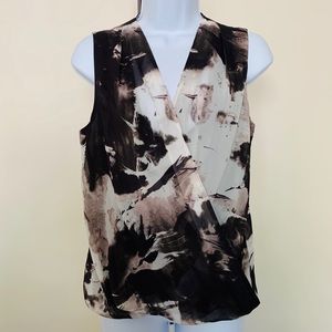 H&M - Black & White Marble Top
